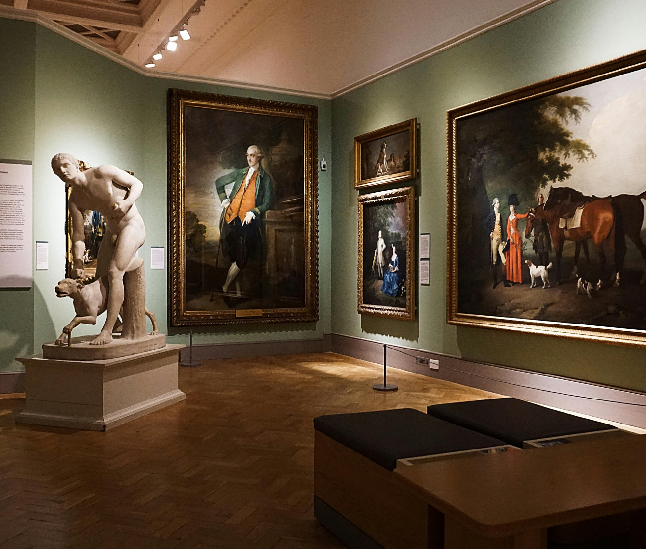 VQ Museum Studio - Art Exhibition